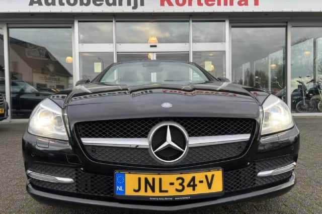 Mercedes-Benz SLK-Klasse (2015) thumbnail 4