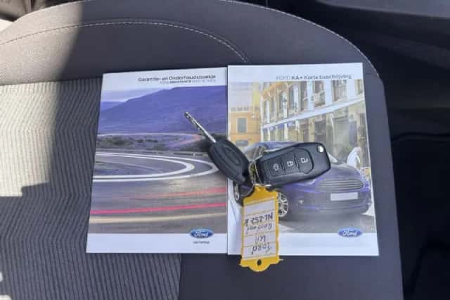 Ford Ka+ (2017) thumbnail 2