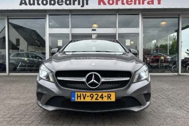 Mercedes-Benz CLA-Klasse (2016) thumbnail 5