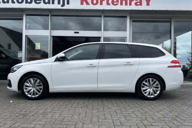 Peugeot 308 (2019) thumbnail 6