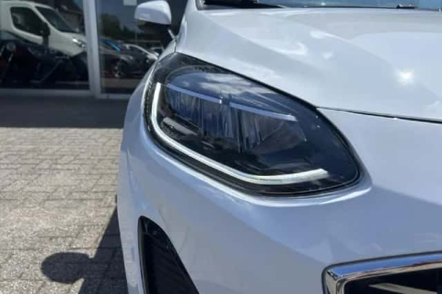 Ford Fiesta (2023) thumbnail 5