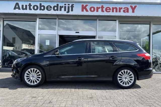 Ford Focus (2011) thumbnail 6