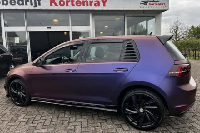 Volkswagen Golf (2014) thumbnail 2