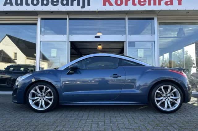 Peugeot RCZ (2011) thumbnail 6