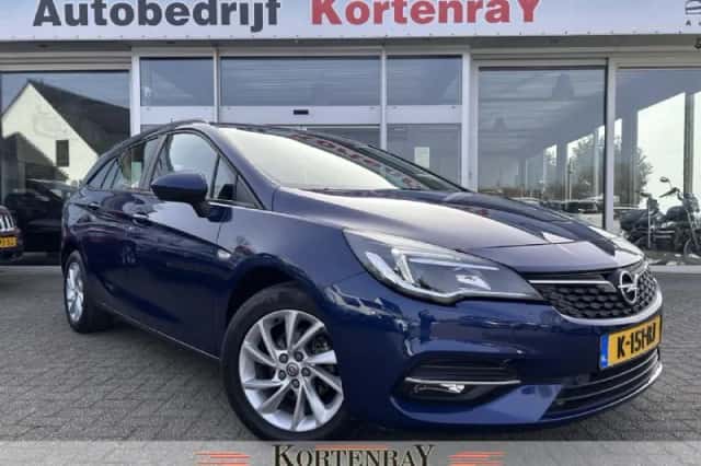 Opel Astra (2020) thumbnail 1