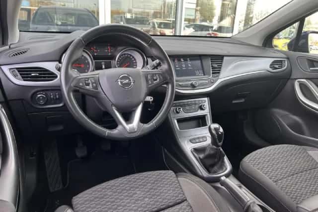 Opel Astra (2020) thumbnail 4