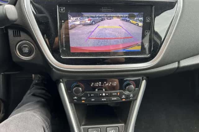 Suzuki S-Cross (2017) thumbnail 6