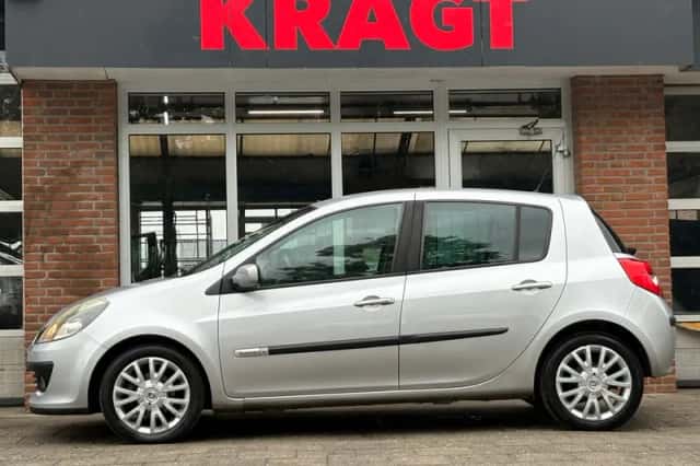 Renault Clio (2008) thumbnail 5
