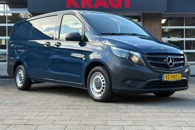 Mercedes-Benz Vito (2016) thumbnail 2