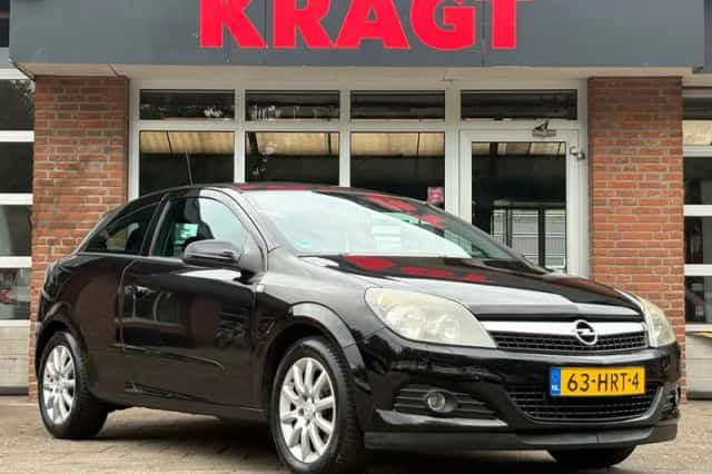 Opel Astra (2009) thumbnail 6