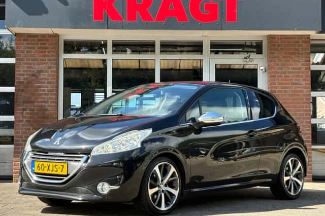 Peugeot 208 (2012) thumbnail 1