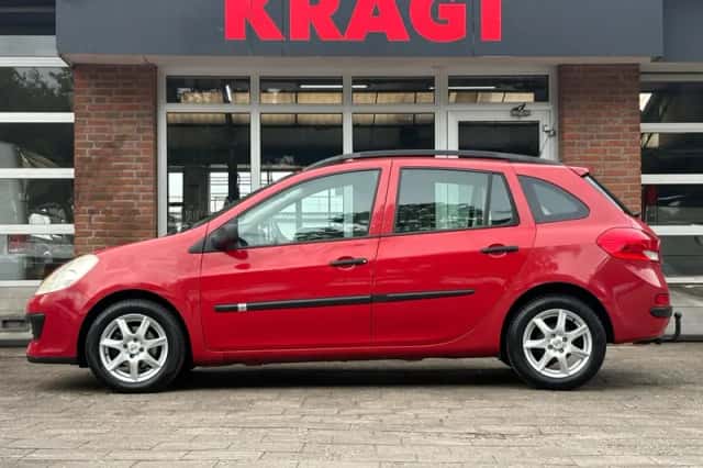 Renault Clio (2008) thumbnail 2