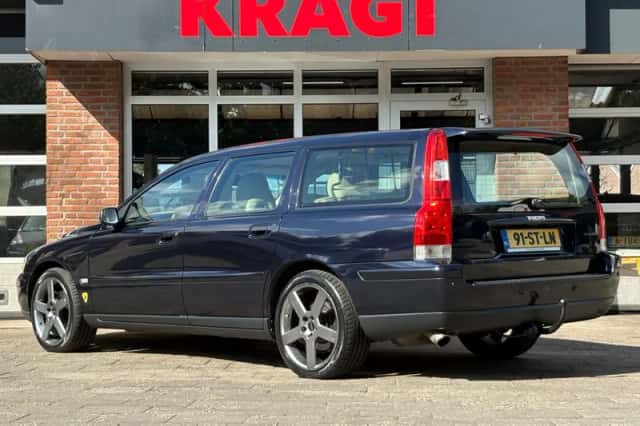 Volvo V70 (2006) thumbnail 3