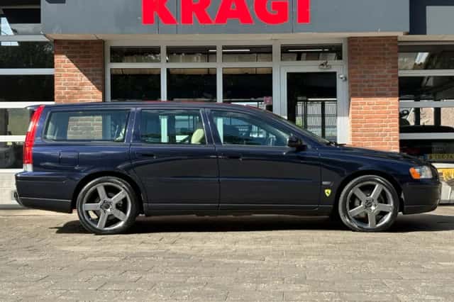 Volvo V70 (2006) thumbnail 6