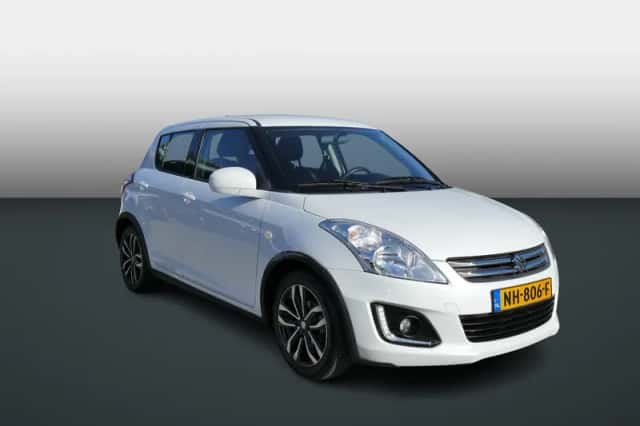 Suzuki Swift (2017) thumbnail 4