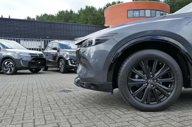 Mazda CX-5 (2023) thumbnail 5