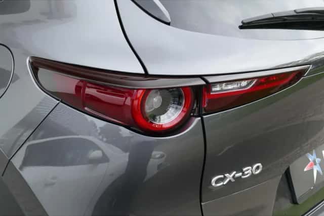 Mazda CX-30 (2023) thumbnail 6