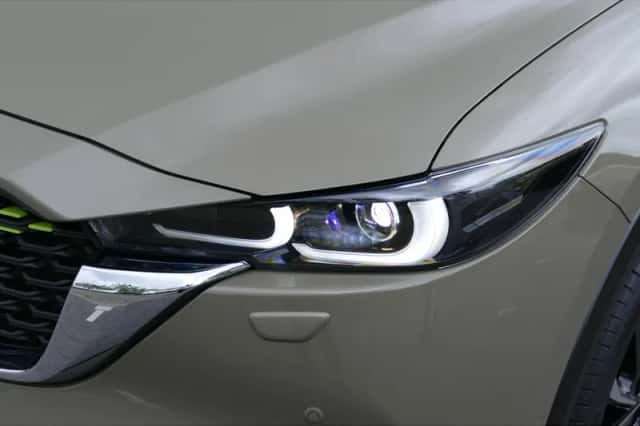 Mazda CX-5 (2022) thumbnail 5