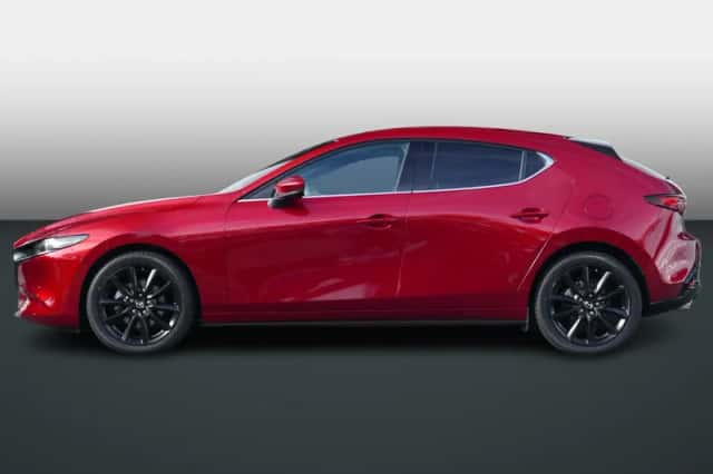 Mazda 3 (0) thumbnail 2
