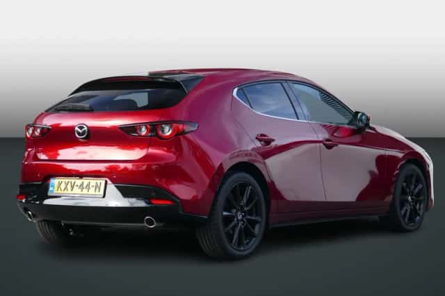 Mazda 3 (0) thumbnail 3