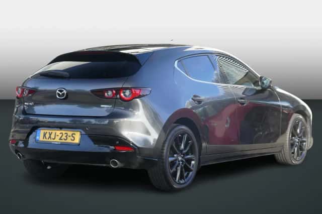 Mazda 3 (2022) thumbnail 3
