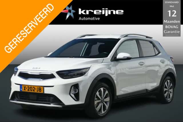 Kia Stonic (2023) thumbnail 1