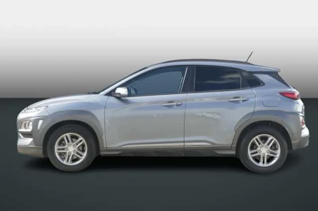 Hyundai Kona (2018) thumbnail 2