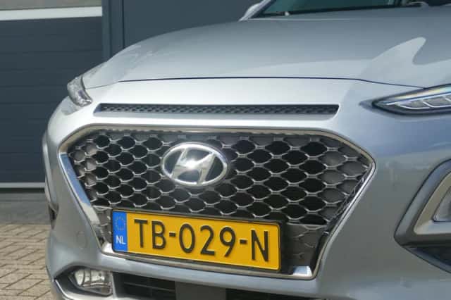 Hyundai Kona (2018) thumbnail 6