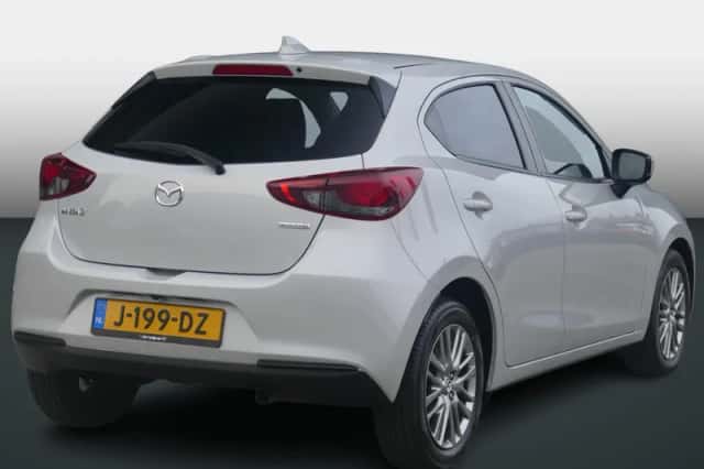 Mazda 2 (2020) thumbnail 3