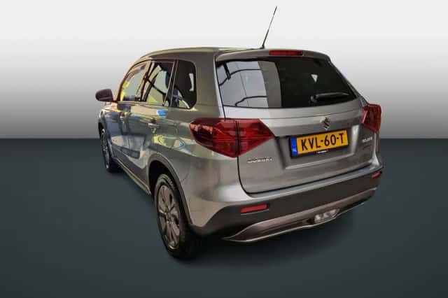 Suzuki Vitara (2024) thumbnail 6