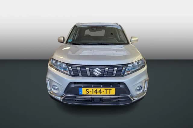 Suzuki Vitara (2022) thumbnail 2