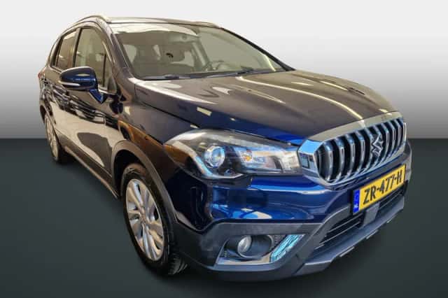 Suzuki S-Cross (2019) thumbnail 3