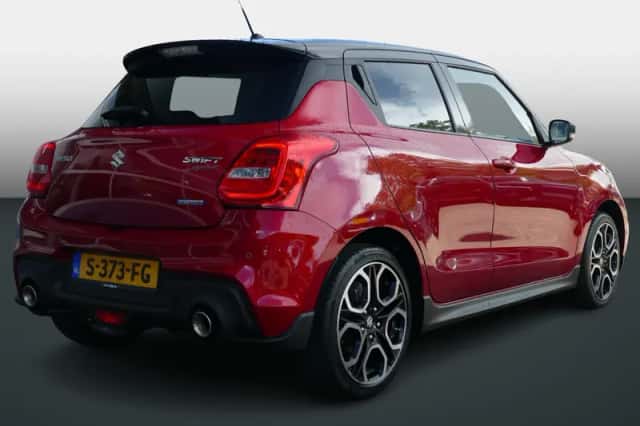 Suzuki Swift (2023) thumbnail 3