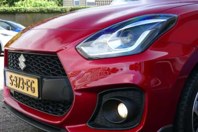 Suzuki Swift (2023) thumbnail 6