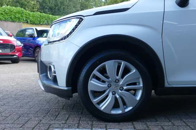 Suzuki Ignis (2018) thumbnail 4