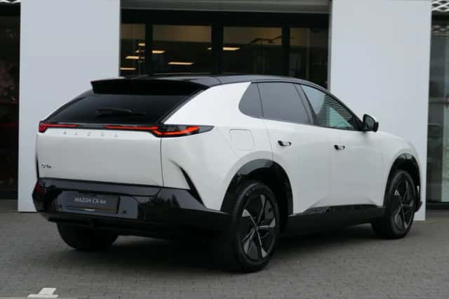 Mazda CX-6e (2026) thumbnail 4
