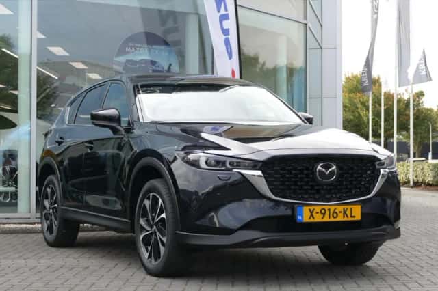 Mazda CX-5 (2023) thumbnail 2