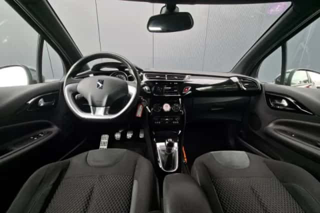 Citroën DS3 (2014) thumbnail 3