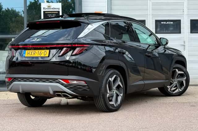 Hyundai Tucson (2021) thumbnail 2