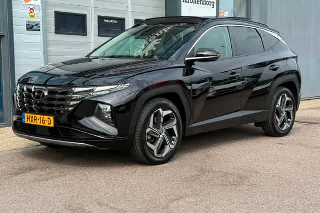 Hyundai Tucson (2021) thumbnail 3