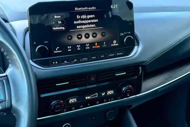 Nissan Qashqai (2021) thumbnail 5