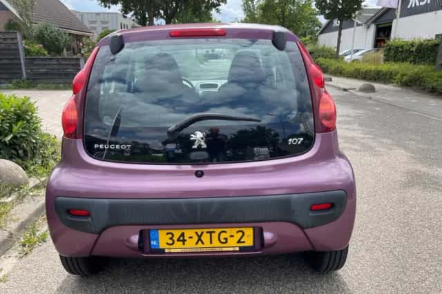 Peugeot 107 (2012) thumbnail 4