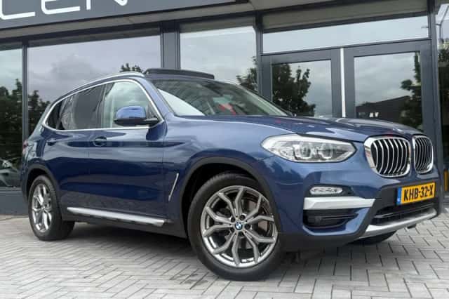 BMW X3 (2018) thumbnail 6