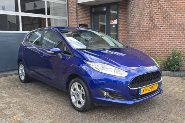 Ford Fiesta (2016) thumbnail 1