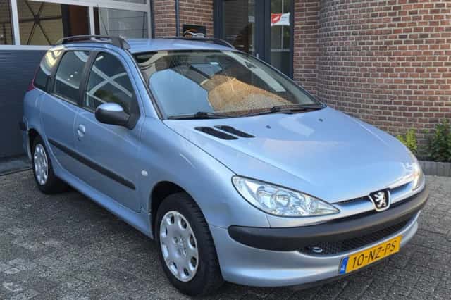 Peugeot 206 (2004) thumbnail 1