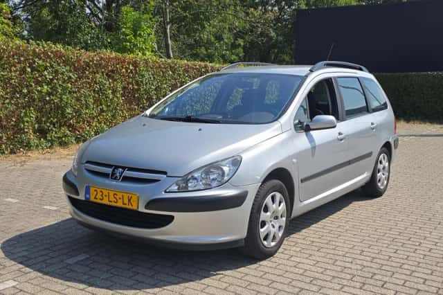 Peugeot 307 Break (2003) thumbnail 1