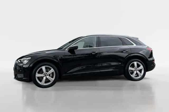 Audi e-tron (2020) thumbnail 2