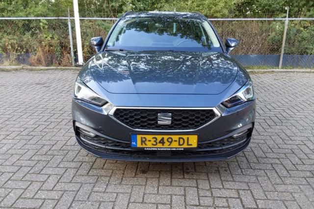 SEAT Leon Sportstourer (2022) thumbnail 5