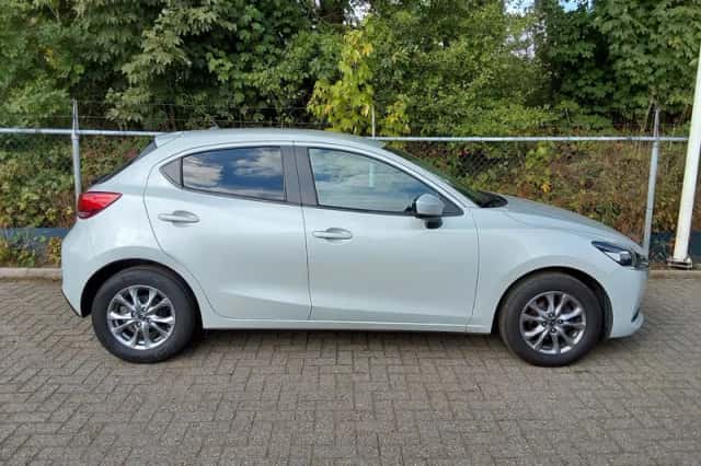 Mazda 2 (2022) thumbnail 4