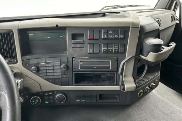 Volvo FM (2014) thumbnail 6